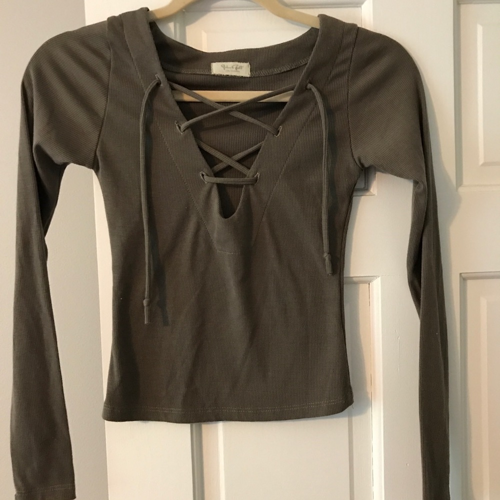 Long sleeve tie up shirt